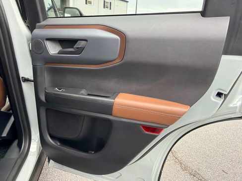 Used 2022 Ford Bronco Sport Outer Banks w/ Tech Package image 16