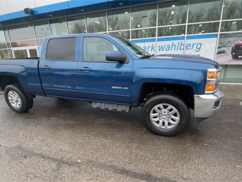 Certified 2019 Chevrolet Silverado 2500 LT w/ LT Convenience Package image 9