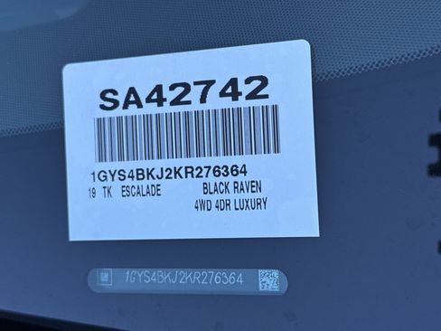 Used 2019 Cadillac Escalade Luxury image 44