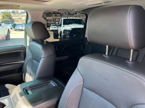 Used 2018 Chevrolet Silverado 1500 LTZ Z71 w/ LTZ Plus Package image 17