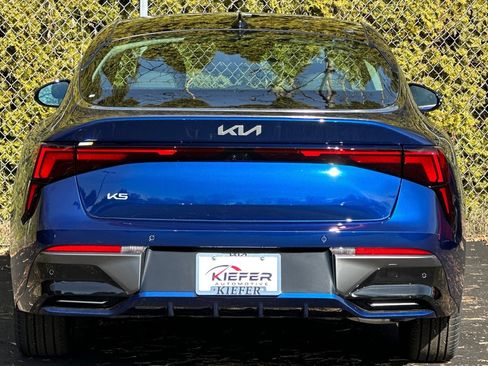 New 2025 Kia K5 EX image 4
