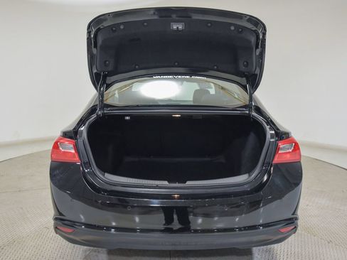 Used 2023 Chevrolet Malibu LT w/ Driver Confidence Package FWD image 11