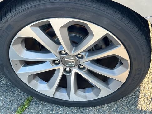 Used 2013 Honda Accord Sport image 18