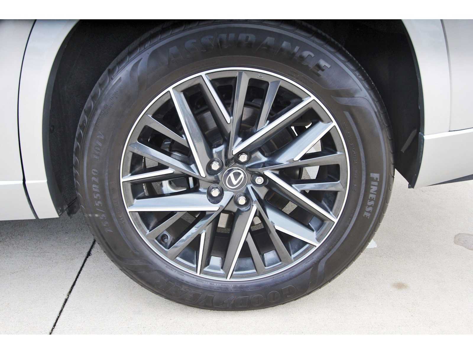Used 2024 Lexus TX 350 FWD w/ Captains Chair Package image 30