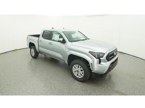 New 2025 Toyota Tacoma SR5 image 13