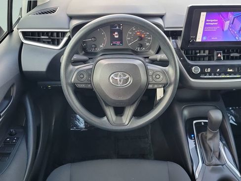 Used 2024 Toyota Corolla LE FWD image 12