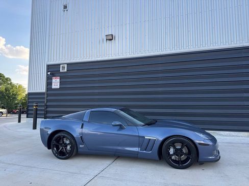Used 2013 Chevrolet Corvette Grand Sport w/ 2LT Preferred Equipment Group RWD image 40