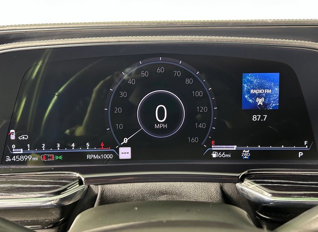 Used 2021 Cadillac Escalade Sport w/ Driver Assist Tech Package AWD/4WD image 30