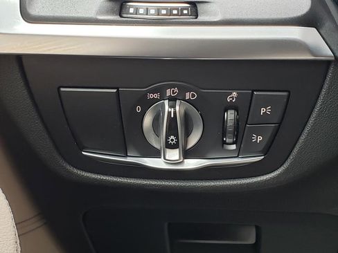 Used 2023 BMW X3 xDrive30i w/ M Sport Package image 31