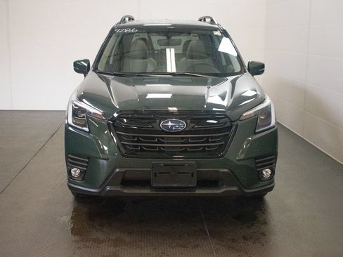 Certified 2024 Subaru Forester Limited AWD/4WD image 2