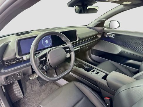 Certified 2025 Hyundai Ioniq 6 Limited image 9
