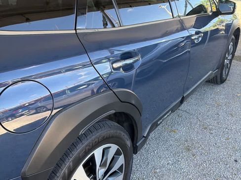 Used 2023 Subaru Outback Touring XT AWD/4WD image 3