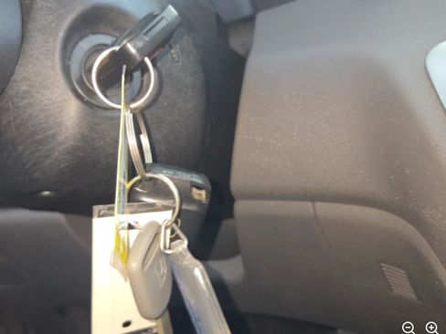 Used 2012 Honda Odyssey EX-L image 6
