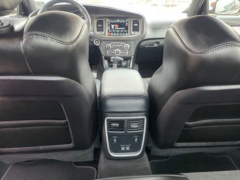 Used 2022 Dodge Charger Scat Pack w/ Dynamics Package RWD image 17