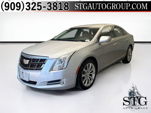Used 2017 Cadillac XTS Luxury FWD image 1