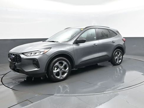New 2025 Ford Escape ST-Line AWD/4WD image 1