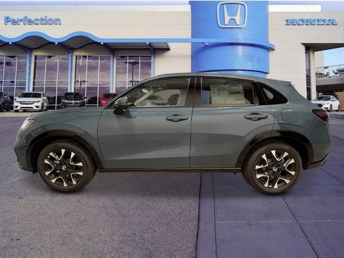 New 2026 Honda HR-V EX-L image 2