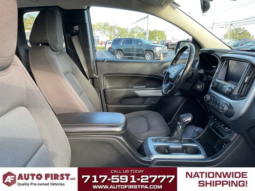 Used 2022 Chevrolet Colorado LT w/ Fleet Safety Package AWD/4WD image 14
