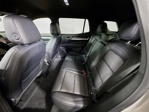 New 2026 GMC Terrain Elevation w/ Elevation Premium Package image 18