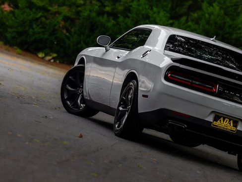Used 2018 Dodge Challenger SXT Plus RWD image 25