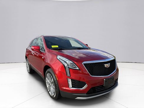 Certified 2024 Cadillac XT5 Premium Luxury w/ Platinum Package image 13
