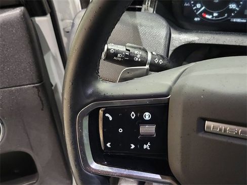 Certified 2025 Land Rover Discovery Sport Dynamic SE image 20