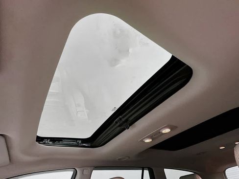 Used 2016 Buick Enclave Premium w/ Experience Buick Package image 32