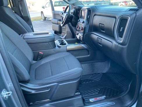 Used 2021 Chevrolet Silverado 1500 LT Trail Boss w/ Bed Protection Package image 37