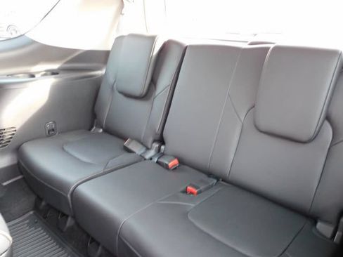 Certified 2023 Nissan Armada Platinum w/ Captain's Chairs Package RWD image 10