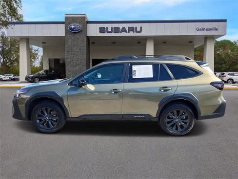 Used 2023 Subaru Outback Onyx Edition image 3