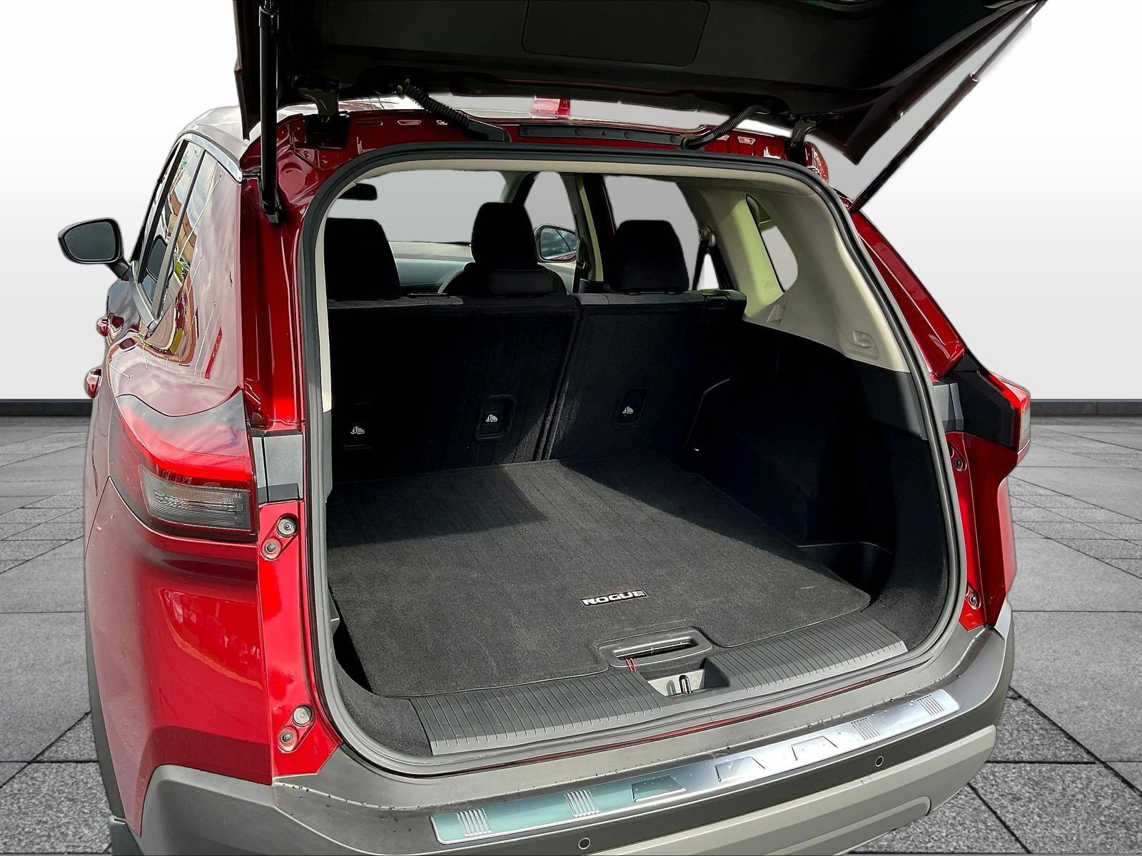 Certified 2023 Nissan Rogue SV AWD/4WD image 9