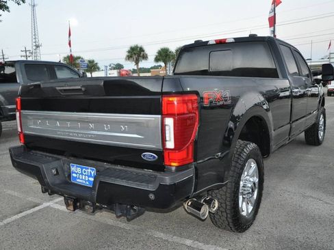 Used 2022 Ford F350 Platinum w/ FX4 Off-Road Package image 5
