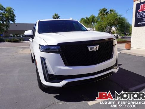 Used 2021 Cadillac Escalade Sport Platinum w/ LPO, ONYX Package image 63