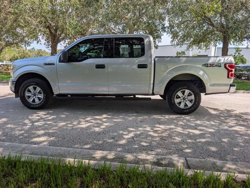 Used 2019 Ford F150 XLT AWD/4WD image 5