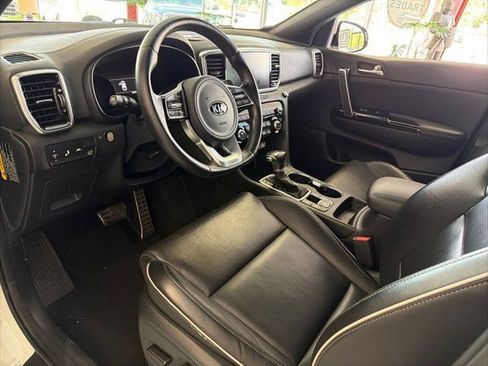 Used 2022 Kia Sportage SX FWD image 9