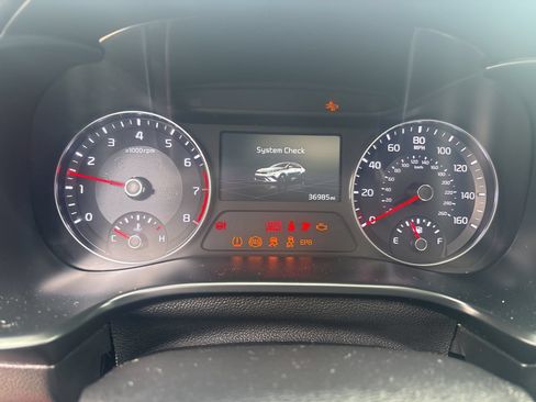 Used 2024 Kia Forte GT-Line w/ GT-Line Premium Package FWD image 19
