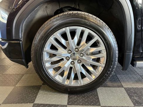 Used 2019 GMC Sierra 1500 Denali w/ Denali Ultimate Package AWD/4WD image 35