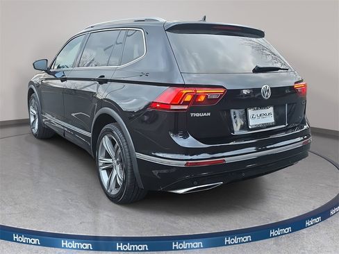 Used 2019 Volkswagen Tiguan S image 7