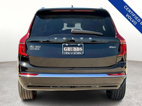 Used 2025 Volvo XC90 B6 Plus image 6