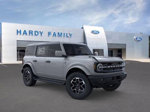 New 2026 Ford Bronco Outer Banks AWD/4WD image 7