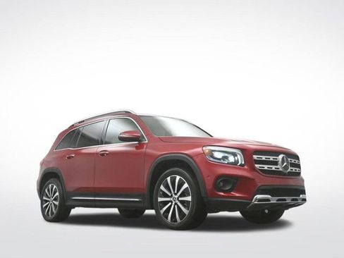 Used 2020 Mercedes-Benz GLB 250 GLB 250 w/ Premium Package image 41