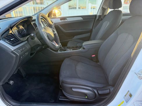 Used 2019 Hyundai Sonata SE image 15