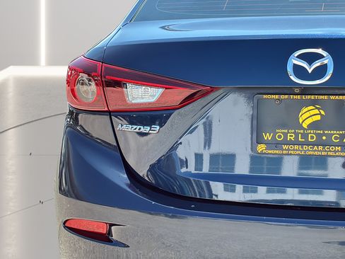 Used 2016 MAZDA MAZDA3 i Sport FWD image 29