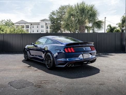 Used 2018 Ford Mustang Shelby GT350 w/ Convenience Package RWD image 6