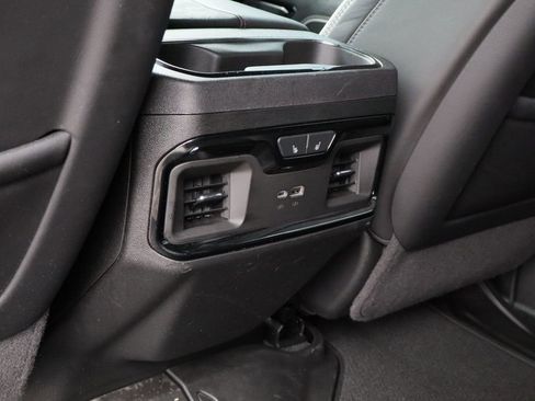 Used 2024 GMC Sierra 2500 AT4X AWD/4WD image 27