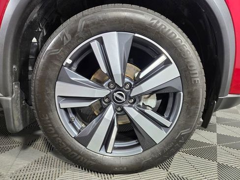 Used 2023 Nissan Rogue SL image 17