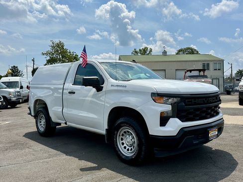 Used 2023 Chevrolet Silverado 1500 W/T RWD image 3