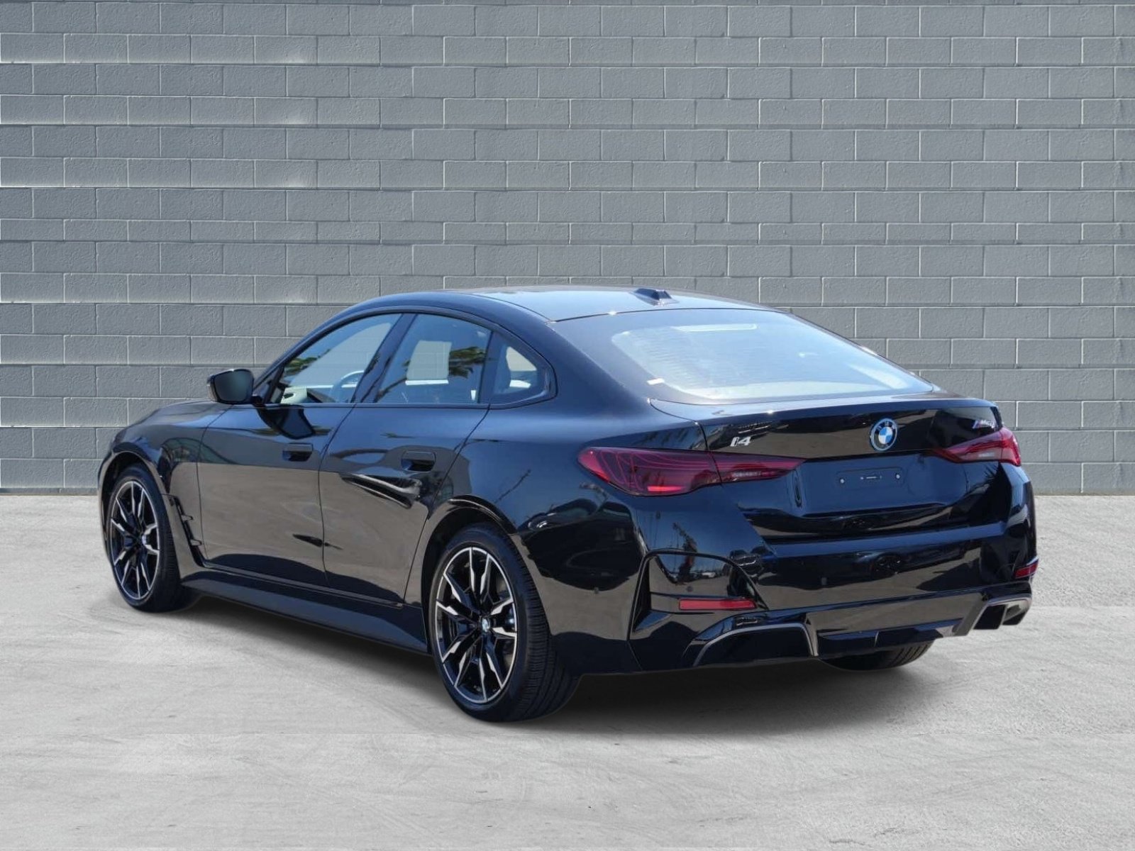 Used 2025 BMW i4 M50 AWD/4WD image 3