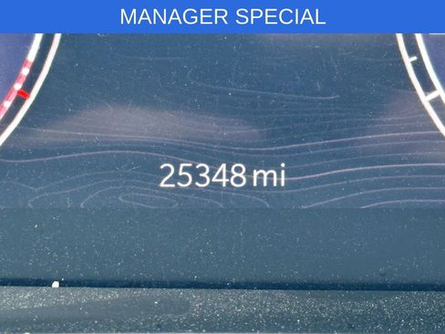 Used 2024 Jeep Grand Cherokee L Laredo AWD/4WD image 16