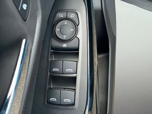 New 2026 Chevrolet Trax RS w/ Sunroof Package image 14